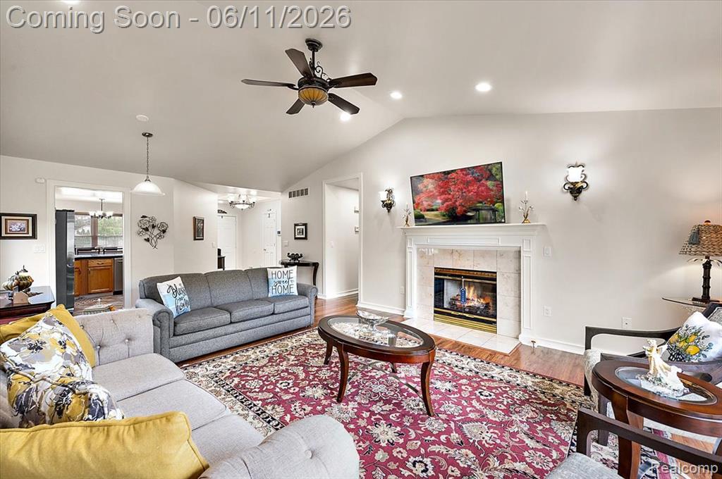 41034 Greenspire Drive, Clinton Twp, MI 48038 — Photo 21
