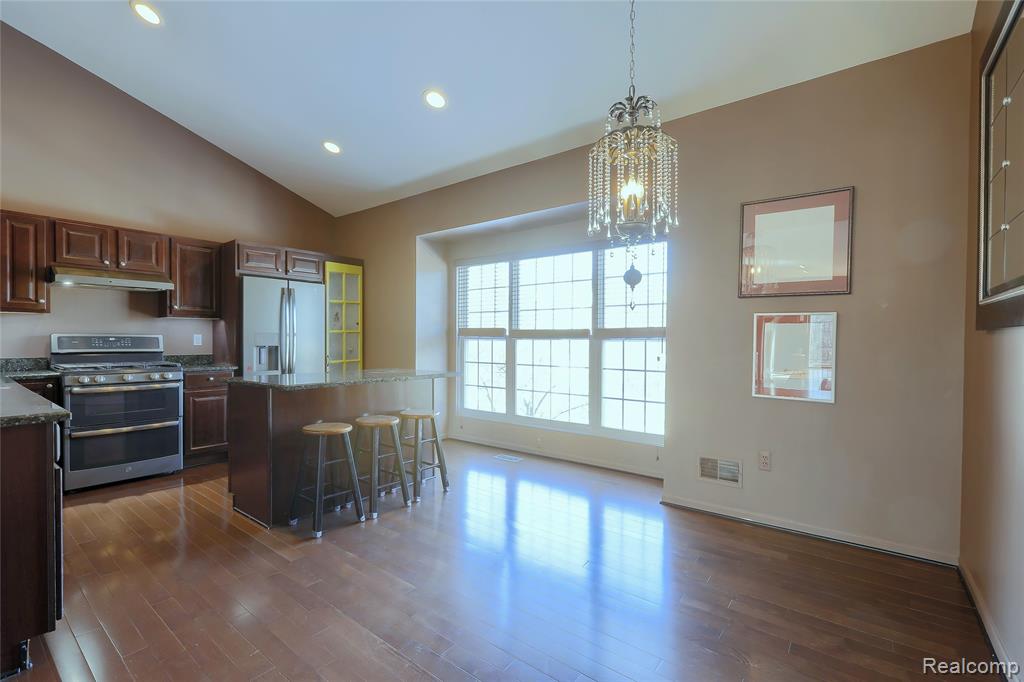 764 Red Run Drive, 34, Troy, MI 48085 — Photo 11