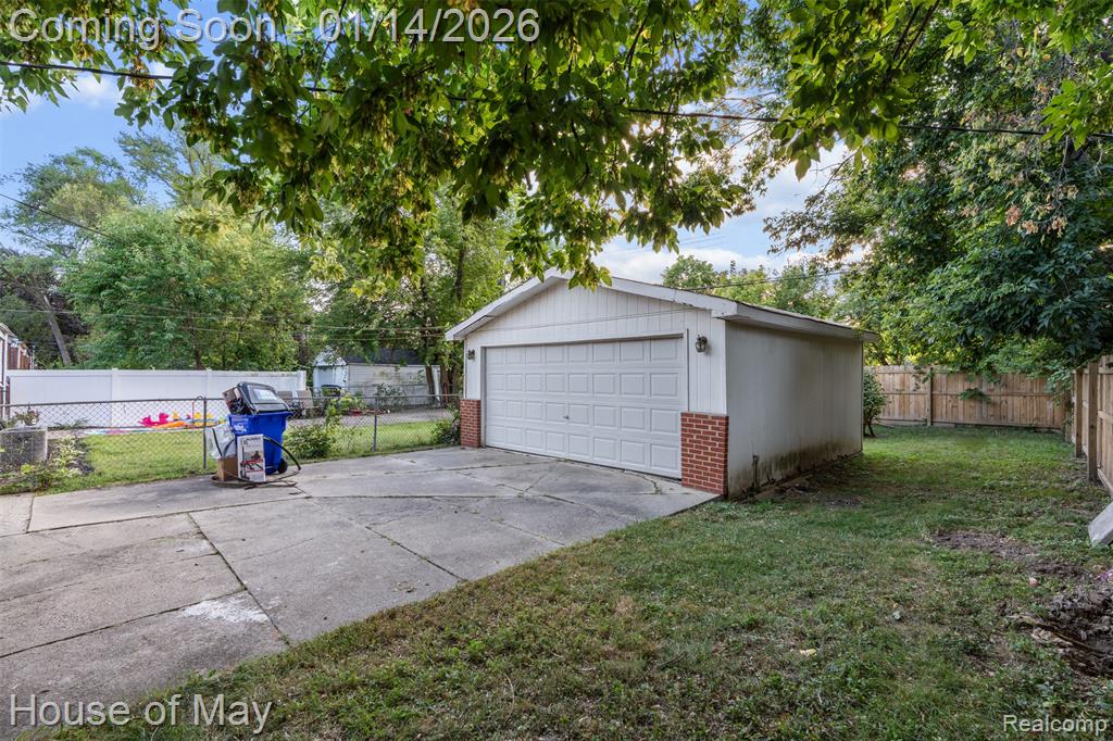 12039 Faust Avenue, Detroit, MI 48228 — Photo 31