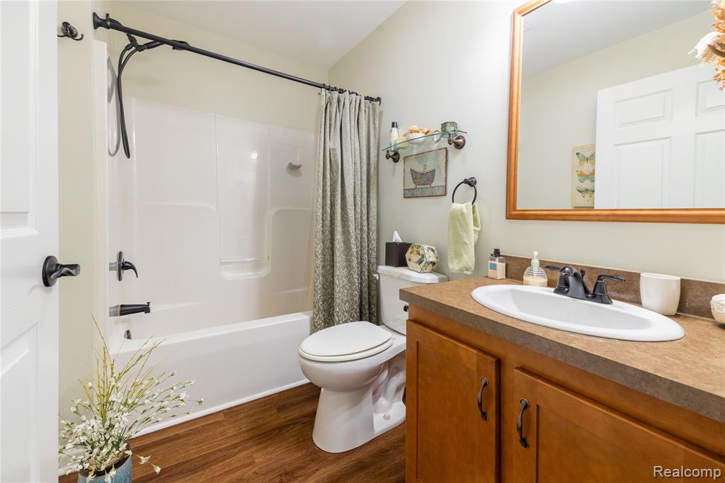 40880 Willis Road, Belleville, MI 48111 — Photo 26