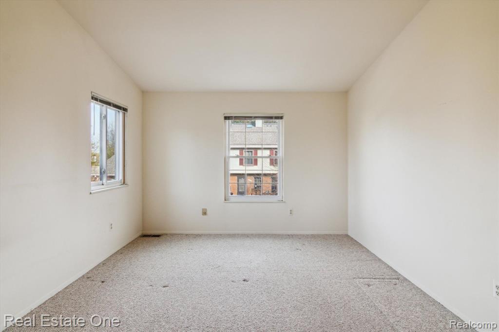 38826 Country Circle, Farmington Hills, MI 48331 — Photo 18