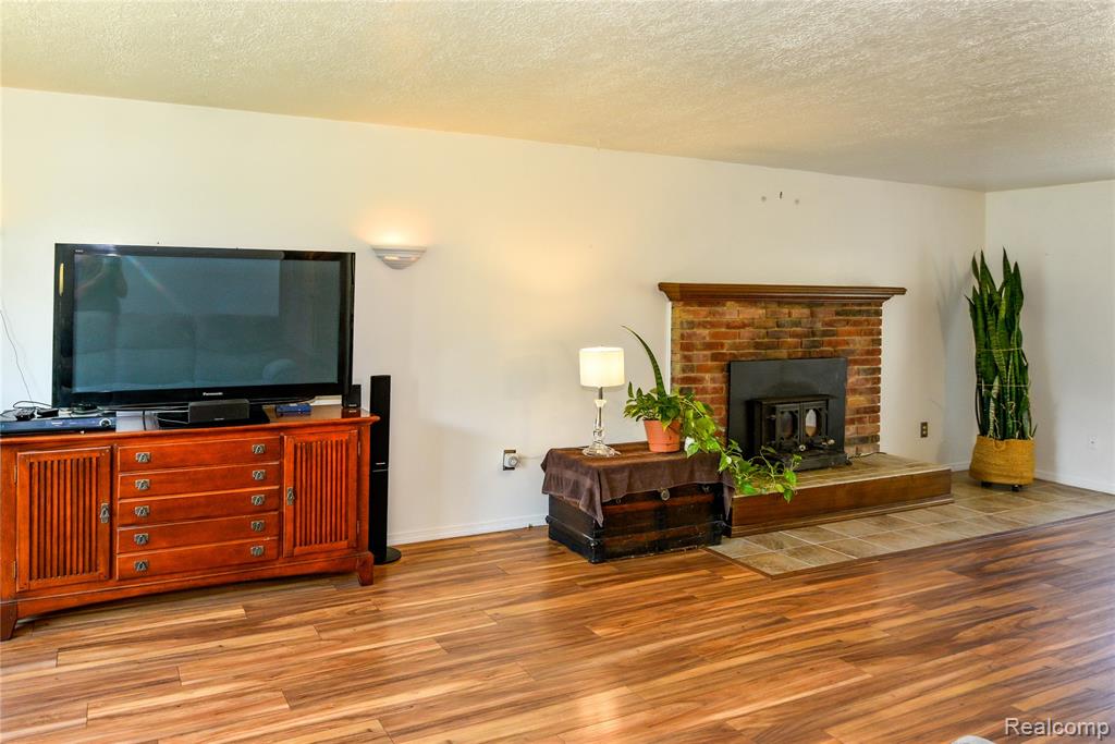 47940 Mallard Drive, Chesterfield, MI 48047 — Photo 55