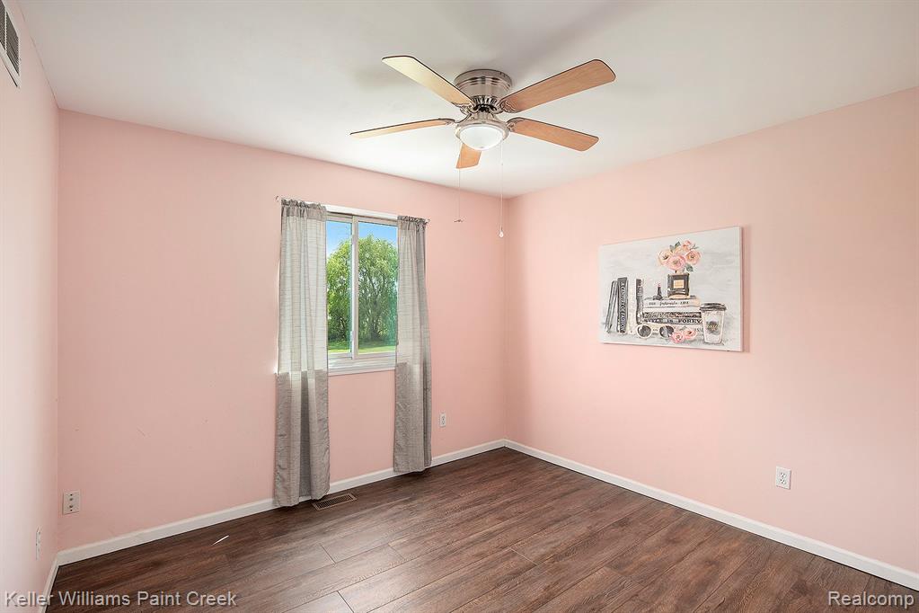 3993 Single Tree Circle, Dryden, MI 48428 — Photo 17