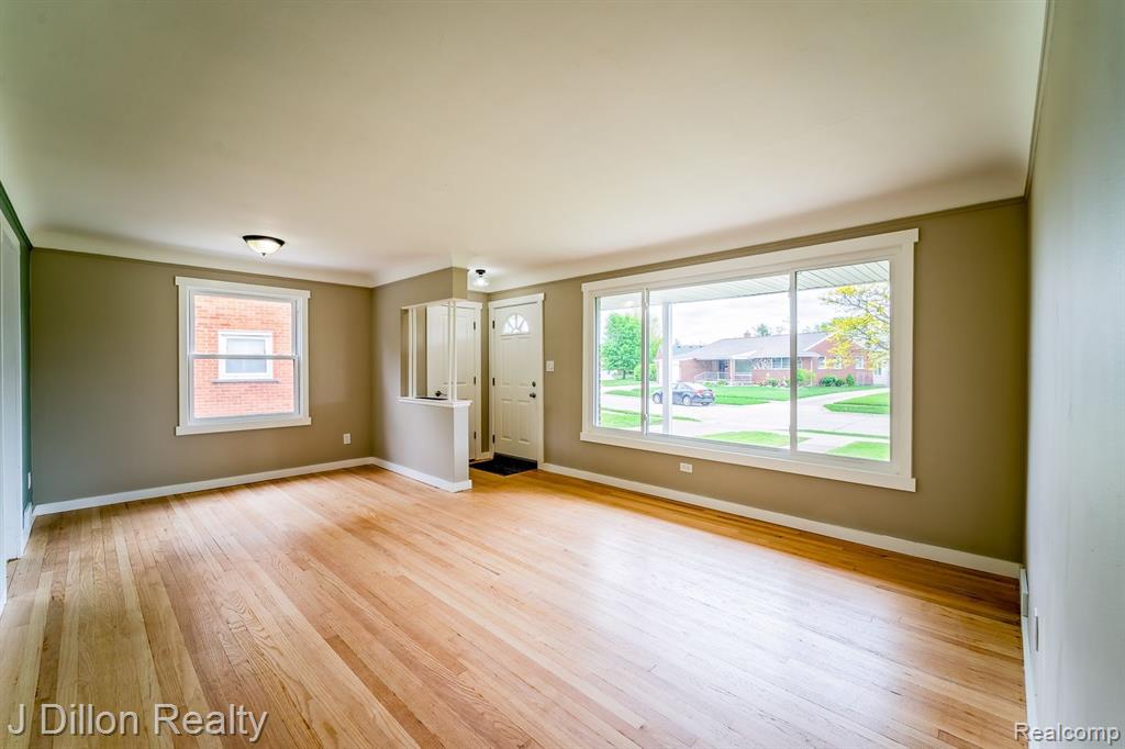 6639 SHARON Street, Garden City, MI — Photo 15