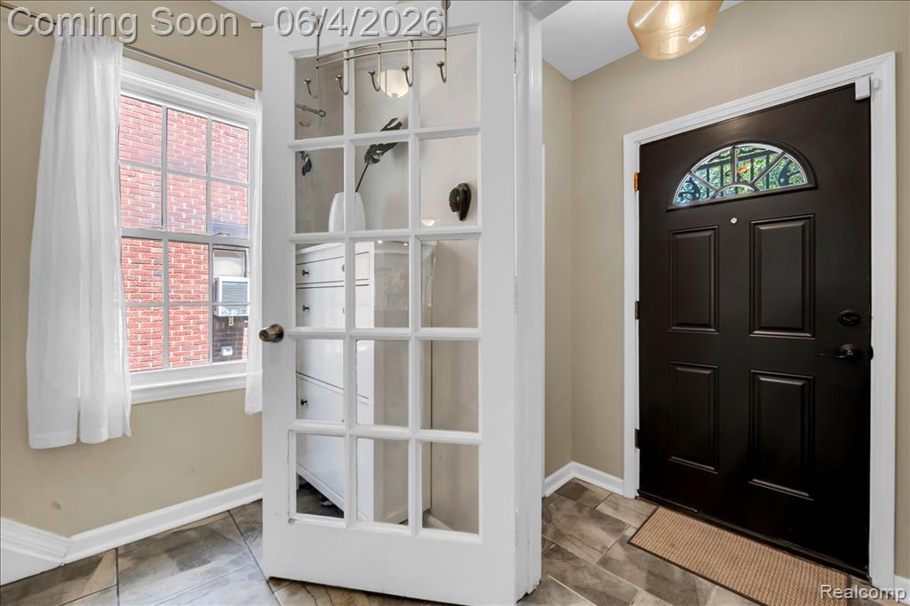 20455 Picadilly Road, Detroit, MI 48221 — Photo 15