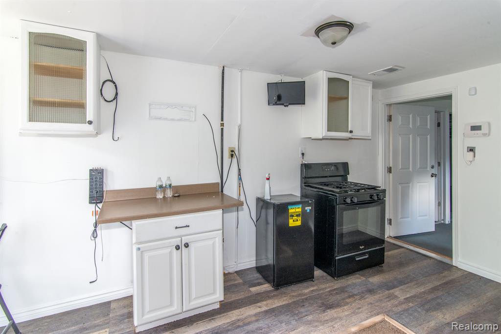 13310 BUECHE Road, Montrose, MI 48457 — Photo 11