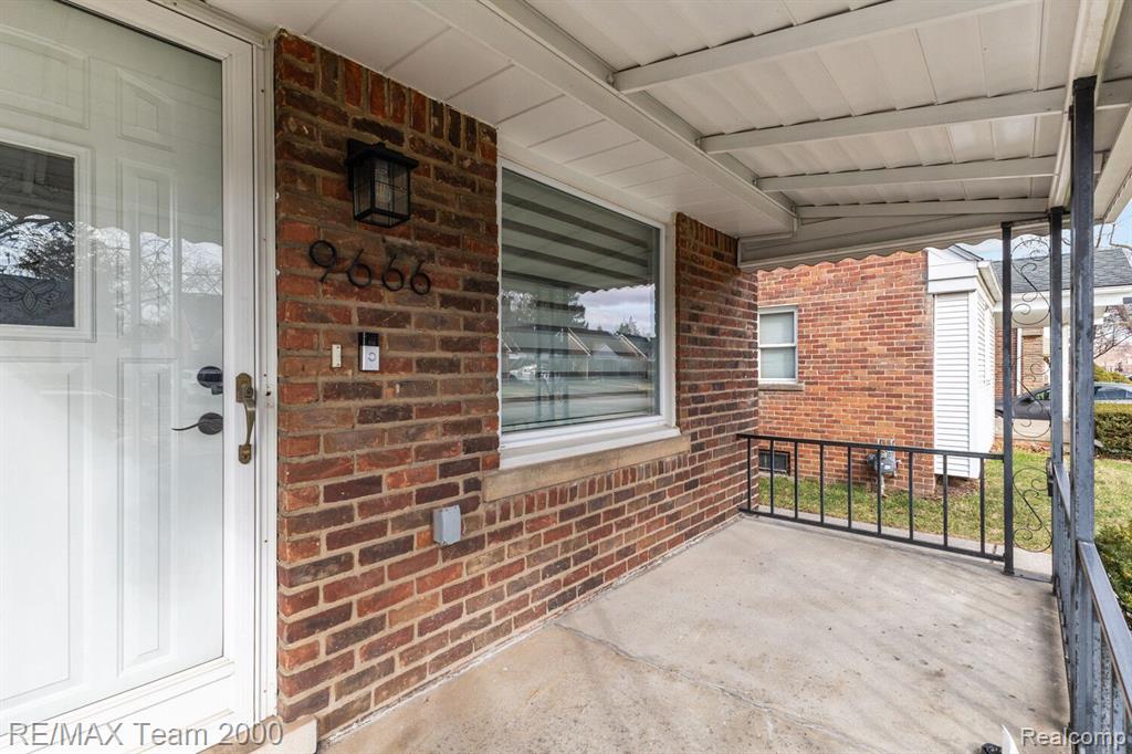 9666 RUTH Avenue, Allen Park, MI 48101 — Photo 4
