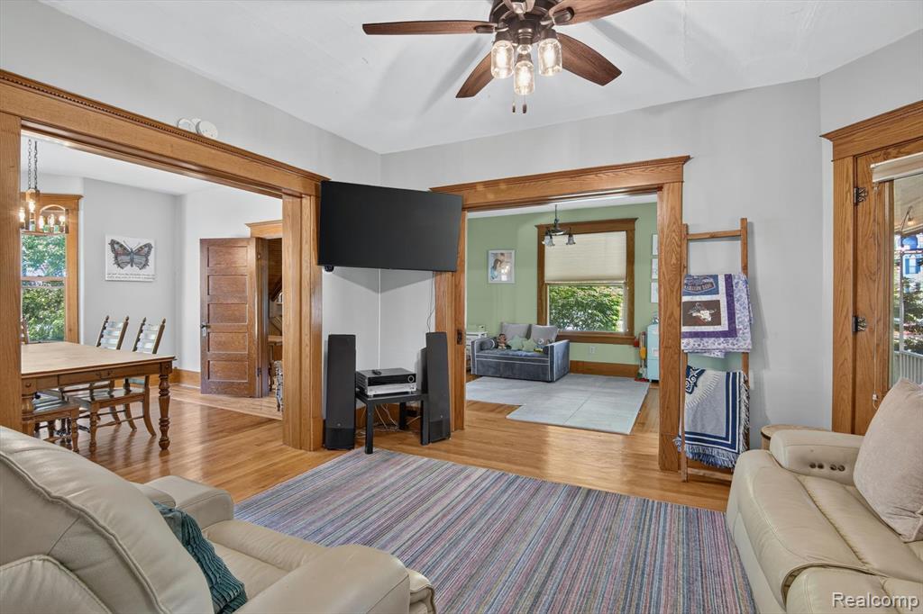 315 E Michigan Avenue, Saline, MI 48176 — Photo 12