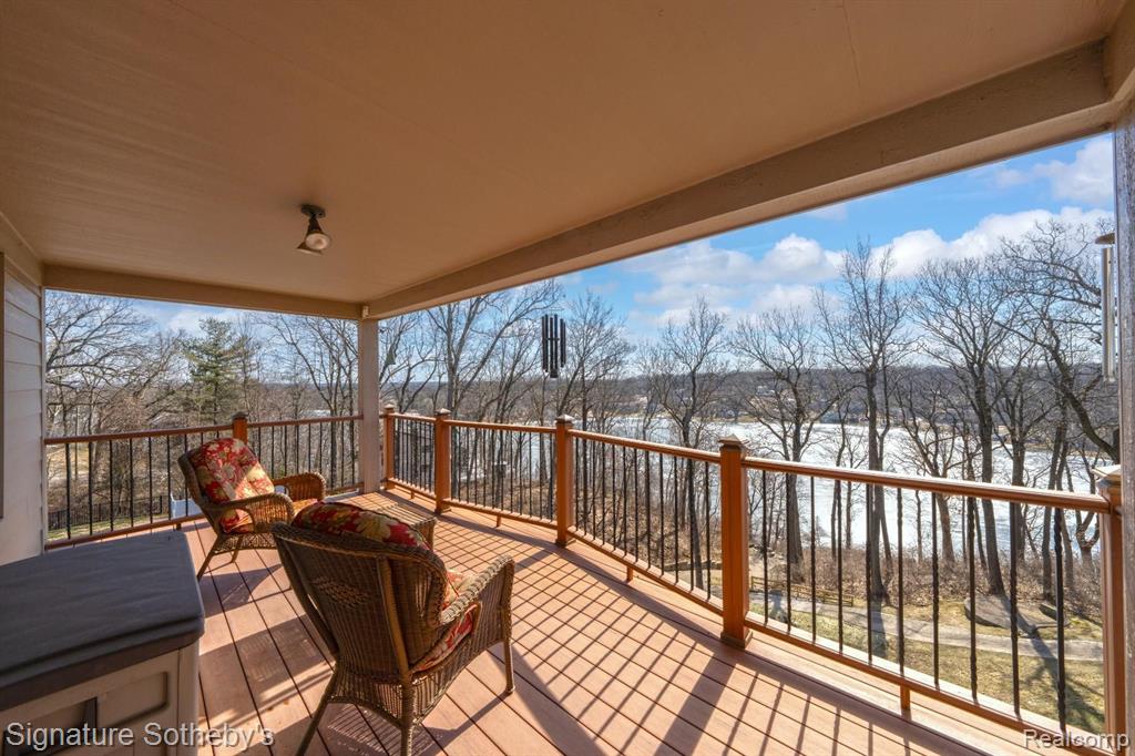5001 FOREST VALLEY, Clarkston, MI 48348 — Photo 3