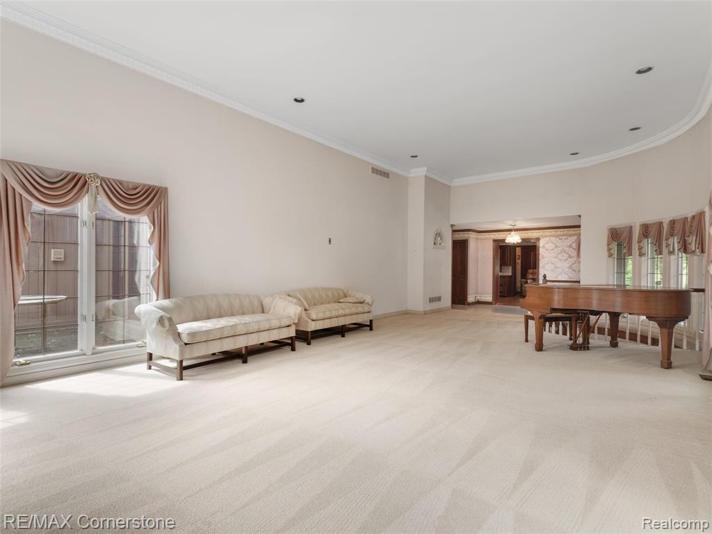 13780 Eaton Drive, Plymouth, MI 48170 — Photo 8