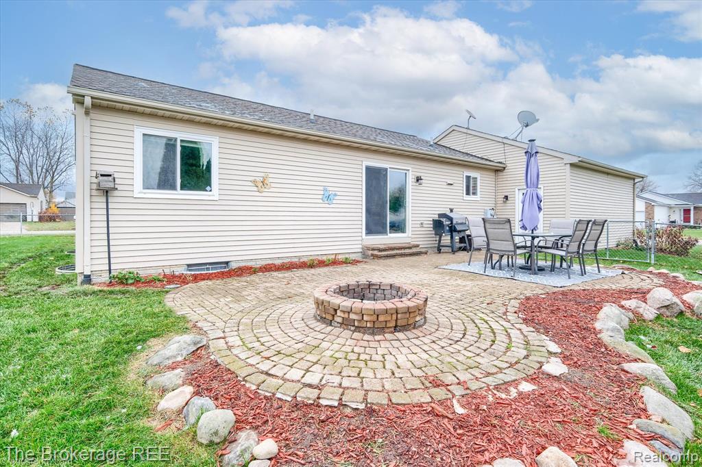 9475 Sandy Hollow Lane, Davison, MI 48423 — Photo 44