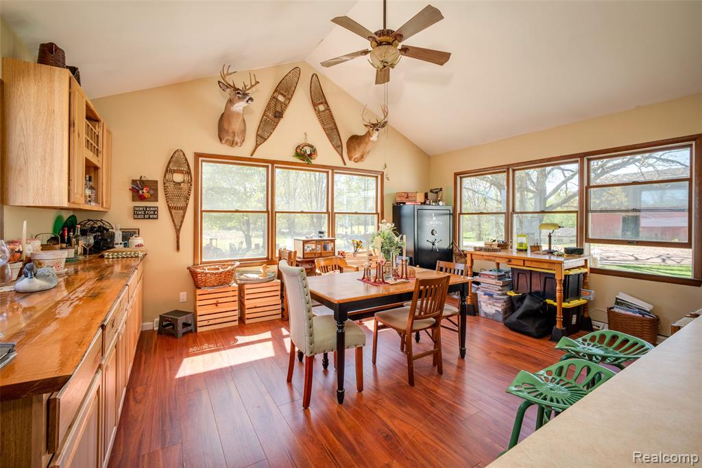 840 W Rose Center Road, Holly, MI 48442 — Photo 5