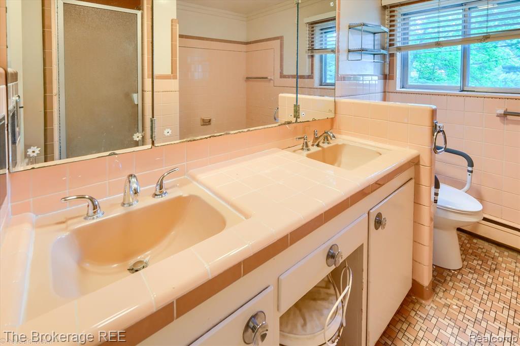 575 Bancroft Street, Imlay City, MI 48444 — Photo 40