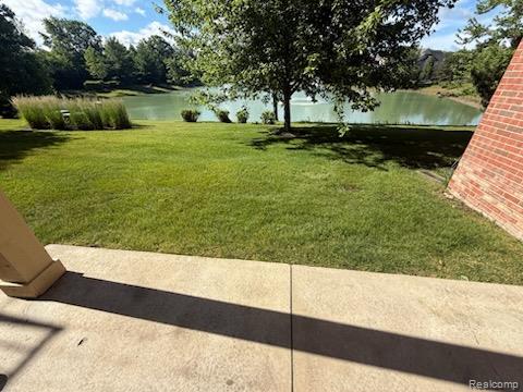 48449 MANOR BRIDGE Drive, Canton, MI 48188 — Photo 16