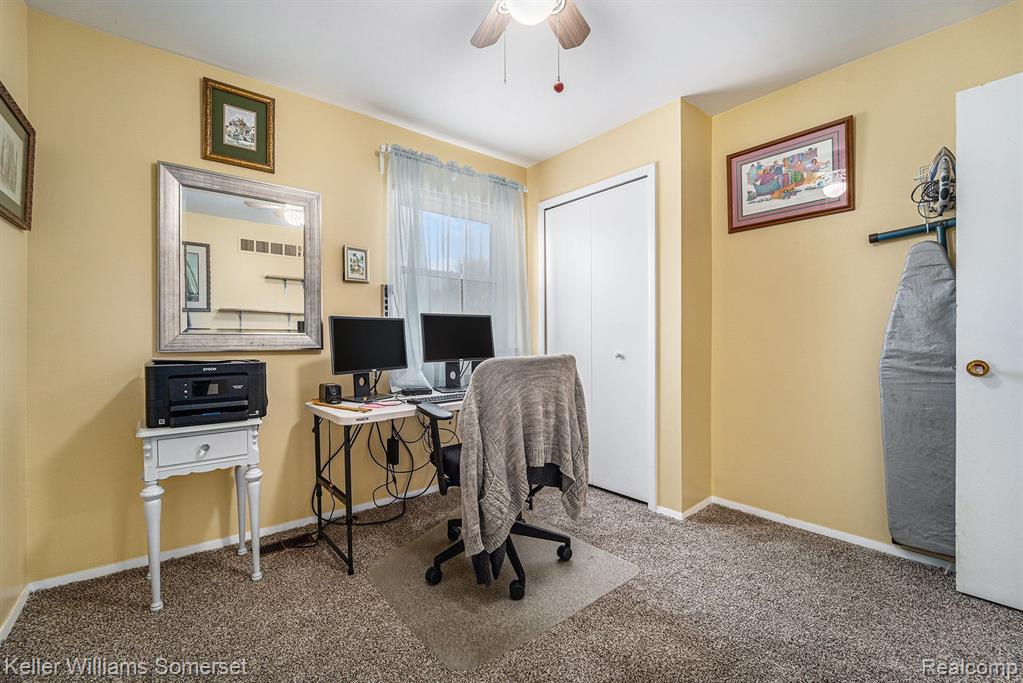 5594 FAWN, Troy, MI 48098 — Photo 17