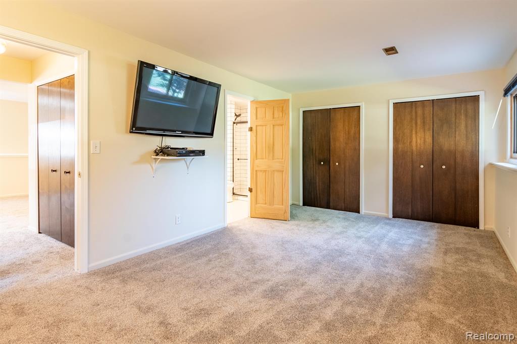4133 LAHRING Road, Linden, MI 48451 — Photo 5