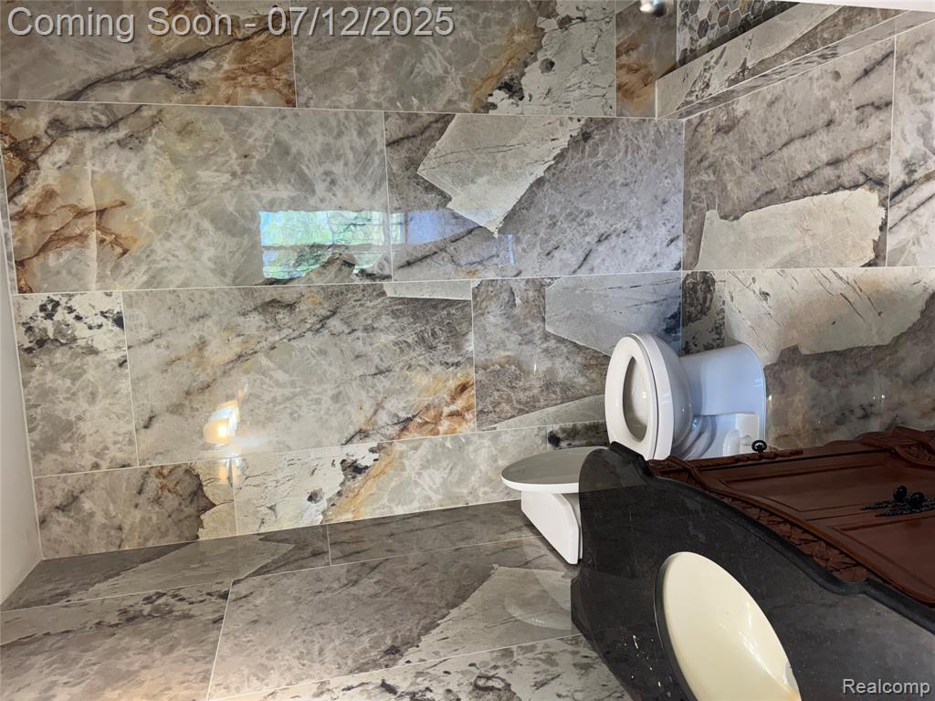 45562 Warwick Drive, Macomb, MI 48044 — Photo 4