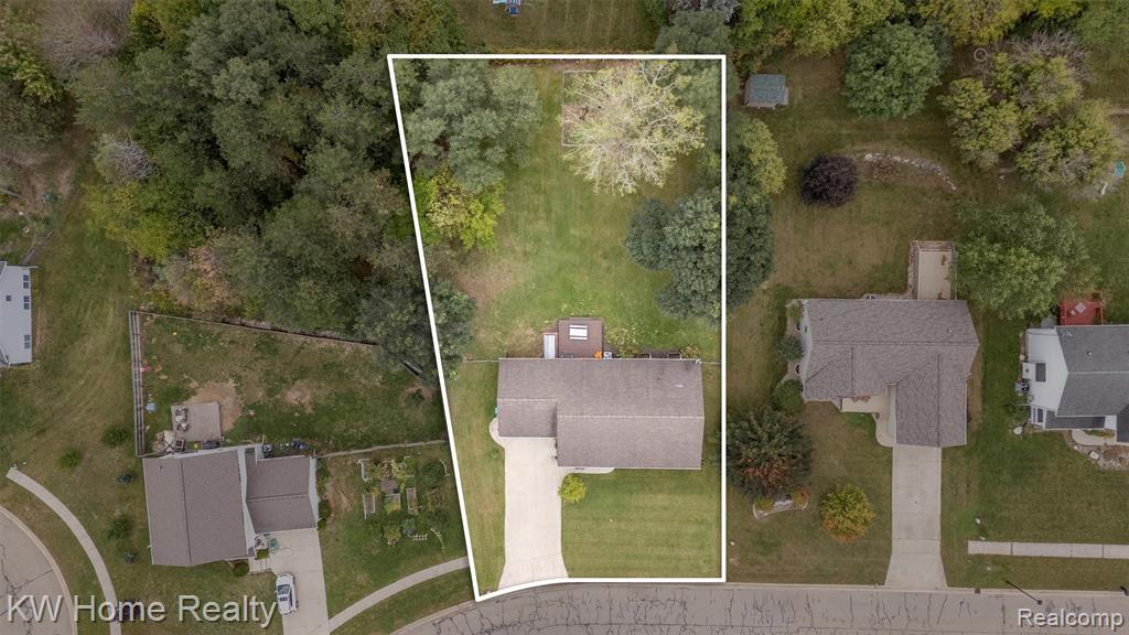 500 Clearwater Drive, Perry, MI 48872 — Photo 50