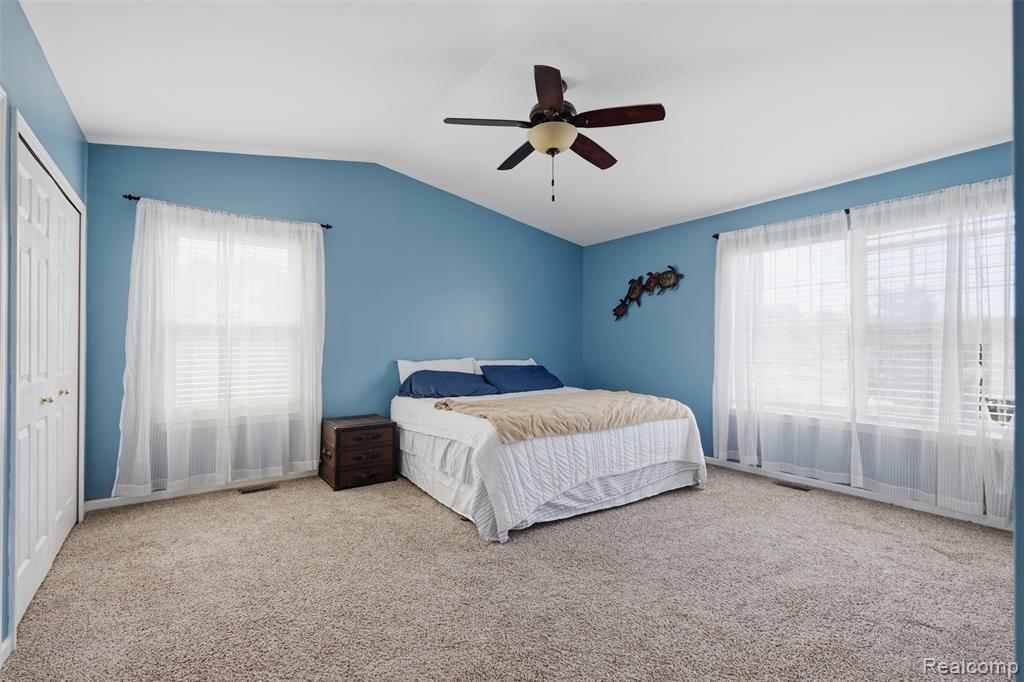 1099 Carriage Hill Drive, Fenton, MI 48430 — Photo 21