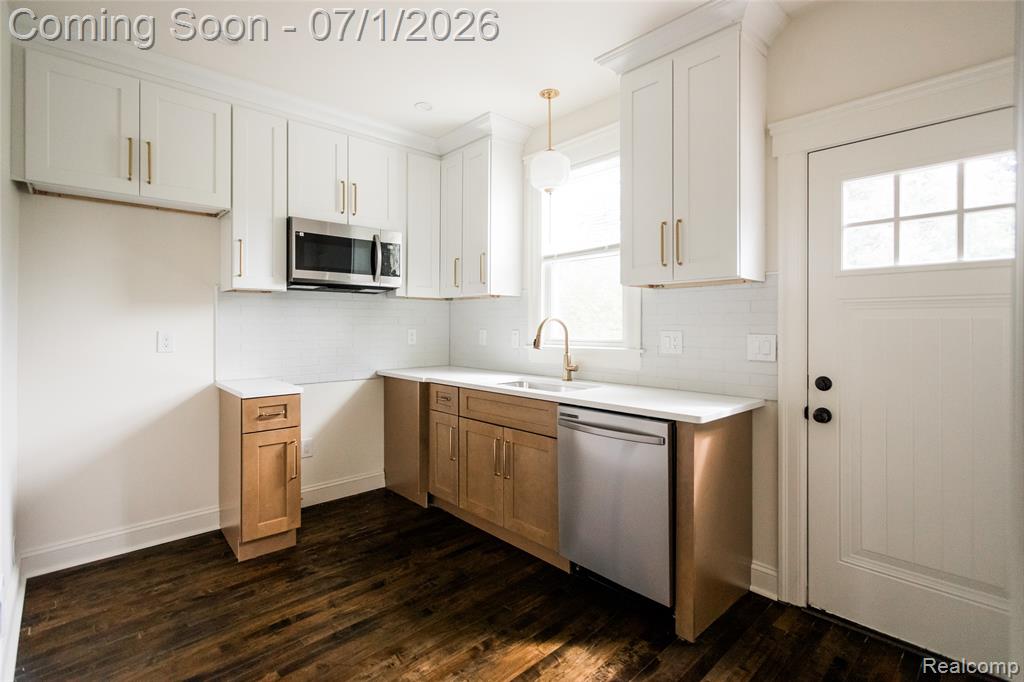 2160 Holcomb Street, Detroit, MI 48214 — Photo 83