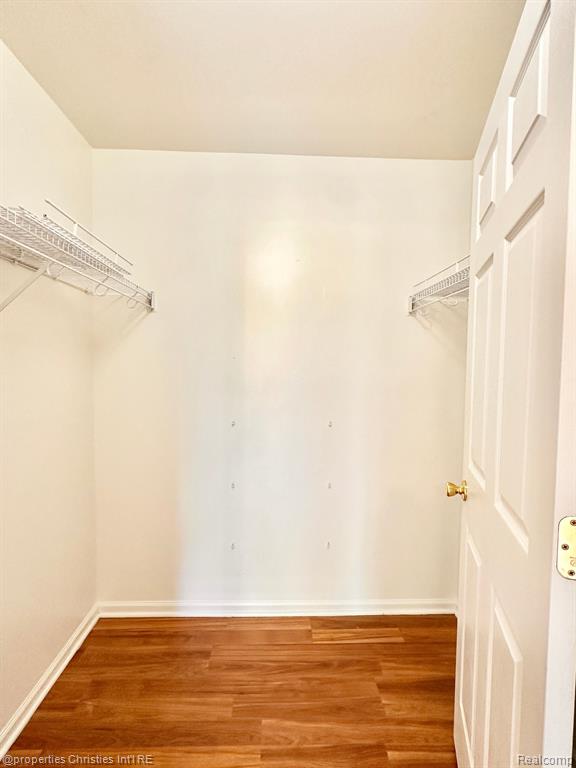 4235 BERKSHIRE Drive, Sterling Heights, MI 48314 — Photo 13