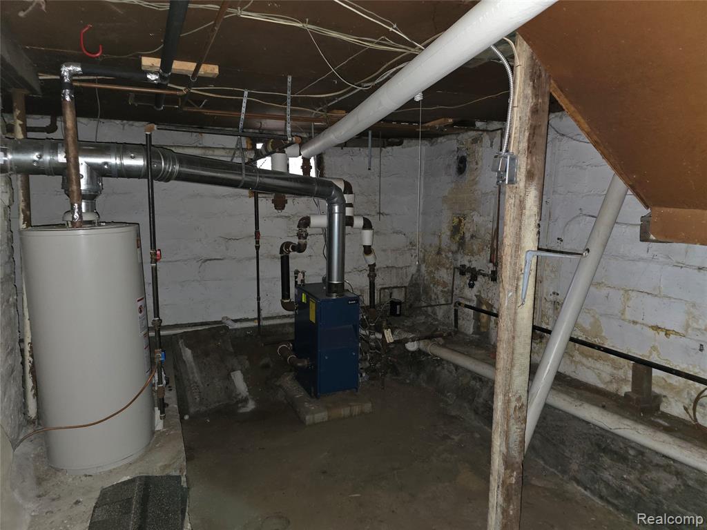 939 Backus Street, Jackson, MI 49202 — Photo 31