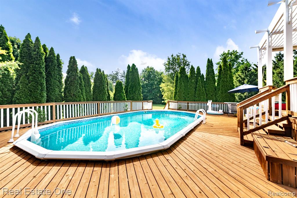 59633 Trena Lane, South Lyon, MI 48178 — Photo 62