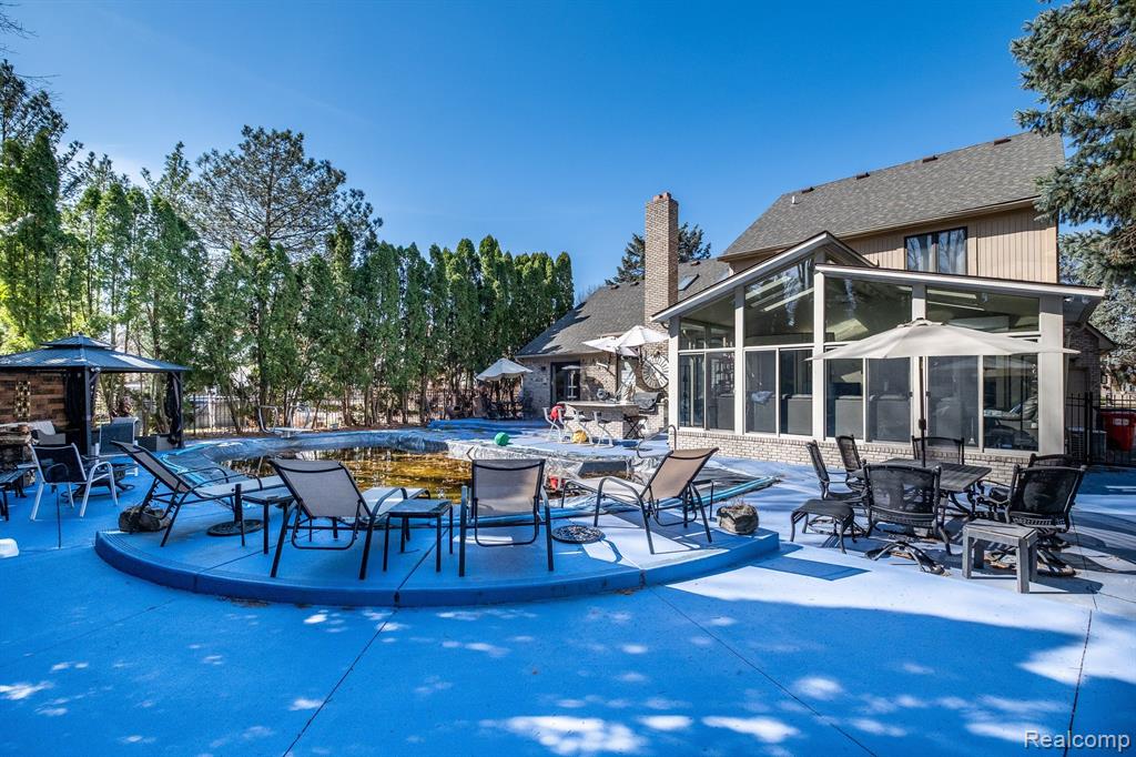41924 ALDEN Drive, Clinton Twp, MI 48038 — Photo 54