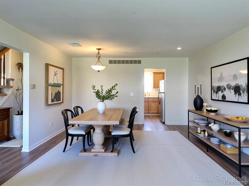 563 FOX HILLS Drive N, Bloomfield Hills, MI 48304 — Photo 6