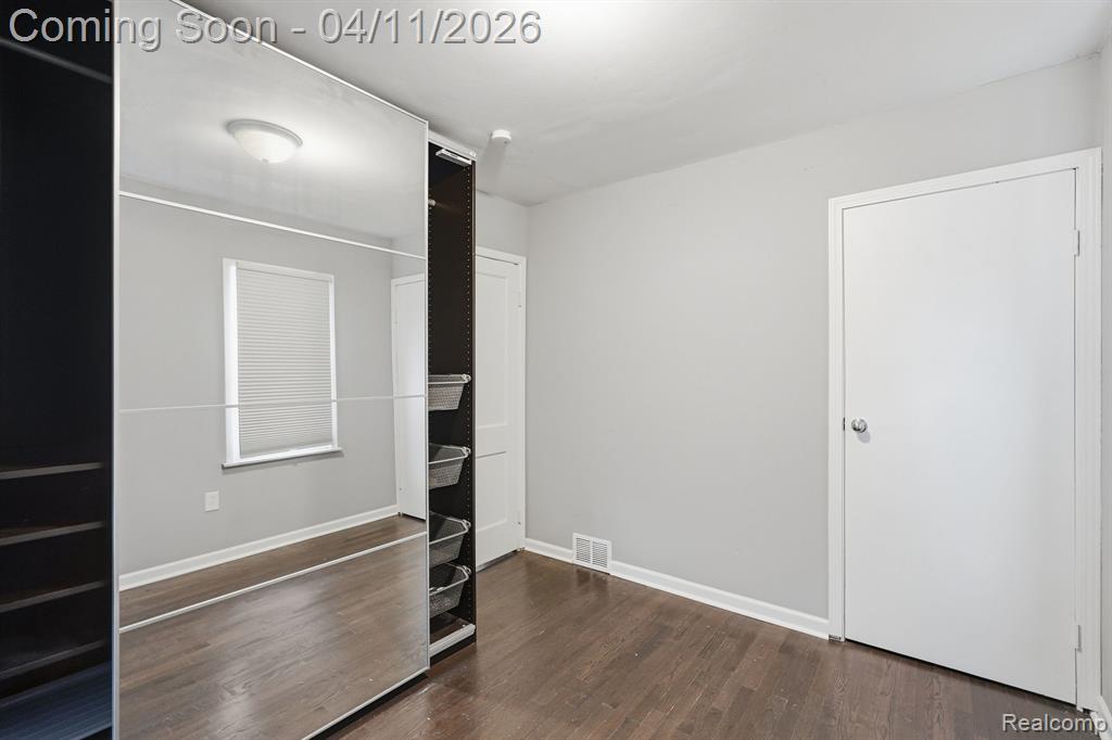 23360 Battelle Avenue, Hazel Park, MI 48030 — Photo 16