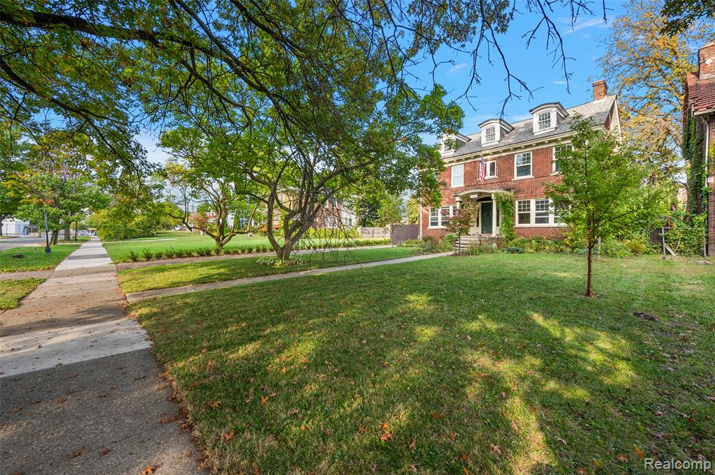 3496 Burns Street, Detroit, MI 48214 — Photo 71