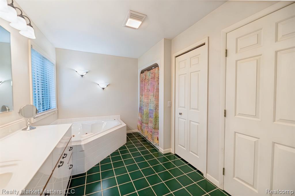 9963 Harr Road, Grass Lake, MI 49240 — Photo 12