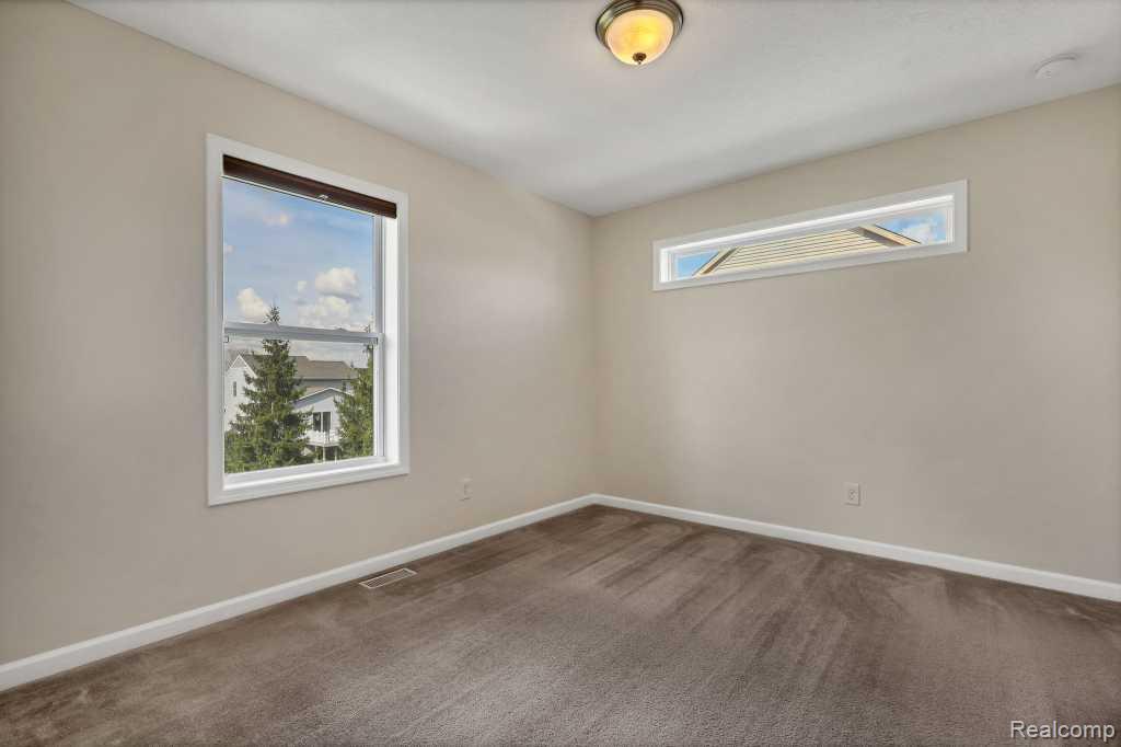 6873 Abbey Lane, Grand Ledge, MI 48837 — Photo 15