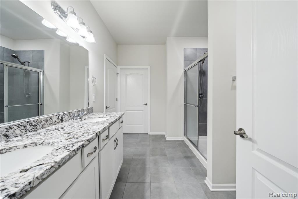 40633 Azalea Drive, Clinton Twp, MI 48036 — Photo 26
