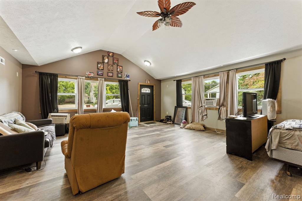 502 W State Street, Hastings, MI 49058 — Photo 17