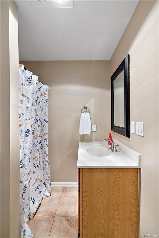 4250 SAINT ANDREWS Street, Howell, MI 48843 — Photo 68