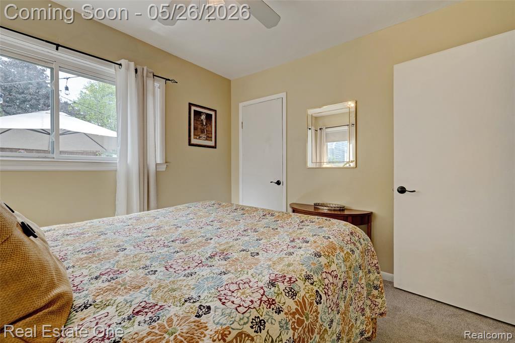 6394 Manson Drive, Waterford, MI 48329 — Photo 18