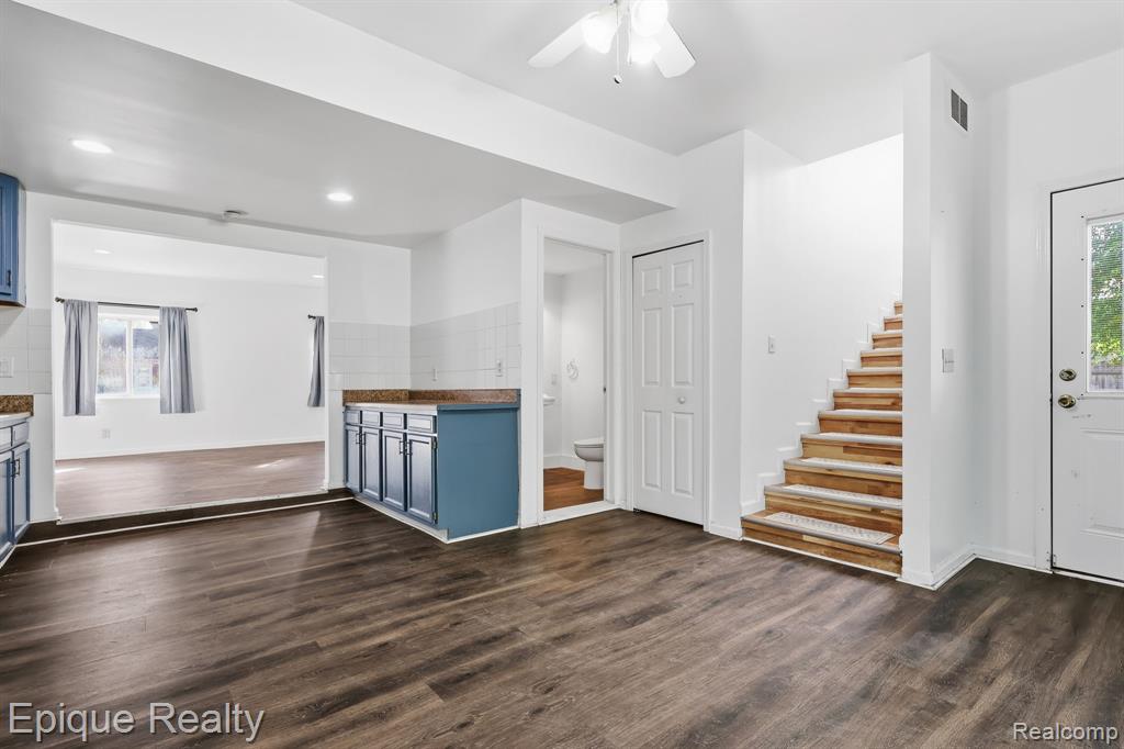 76 W Coy Avenue, Hazel Park, MI 48030 — Photo 19