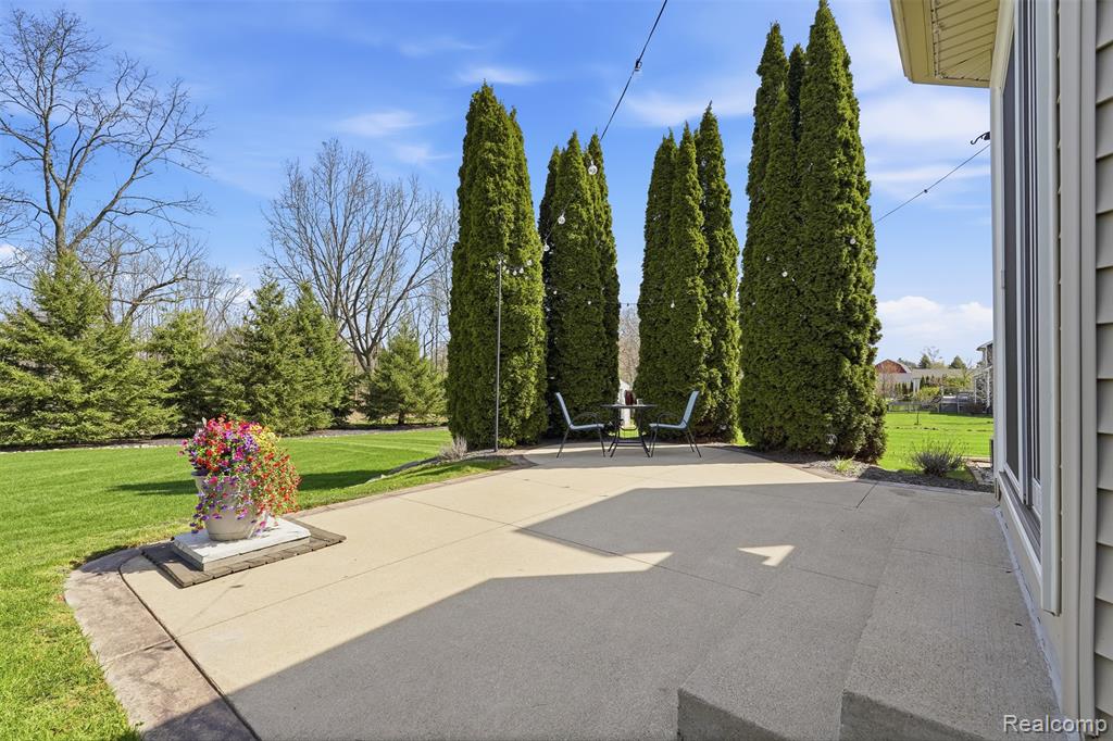 4325 Kellie Court, Howell, MI 48855 — Photo 27