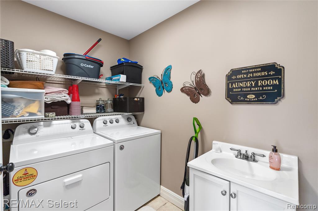 11472 Moffett Court, Fenton, MI, 48430