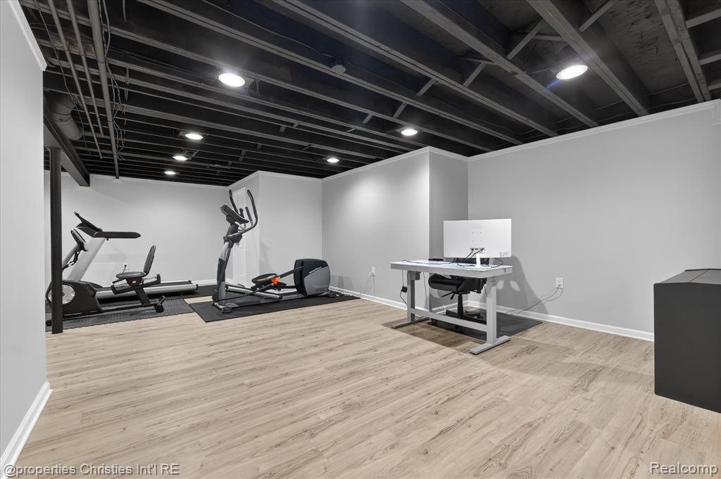 15639 Merion Court, Northville, MI 48168 — Photo 49