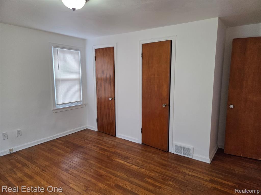 8042 Hartwell Street, Detroit, MI 48228 — Photo 27