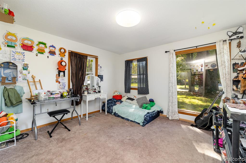3977 Snowberry Road, Bridgeport, MI 48722 — Photo 10