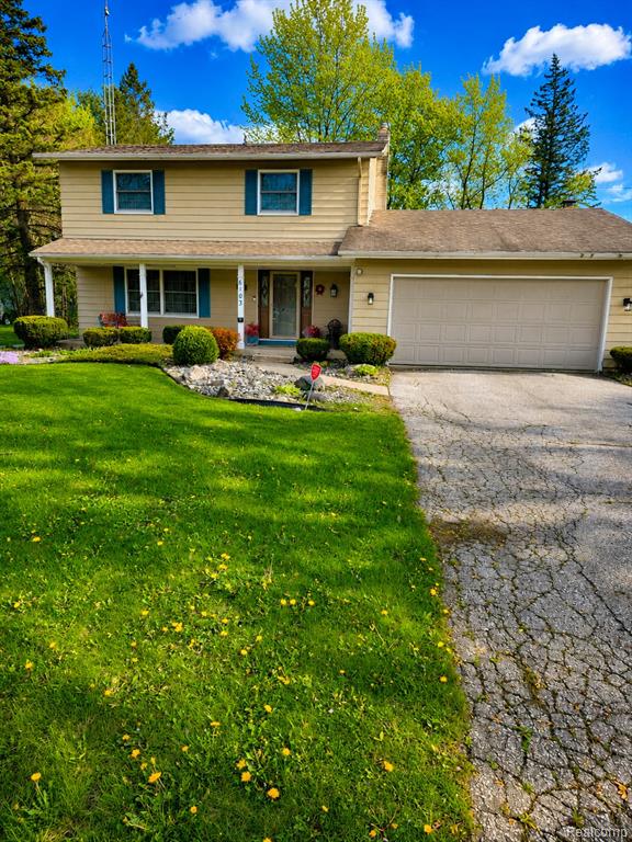 6103 Trenton Drive, Flint, MI 48532 — Photo 2