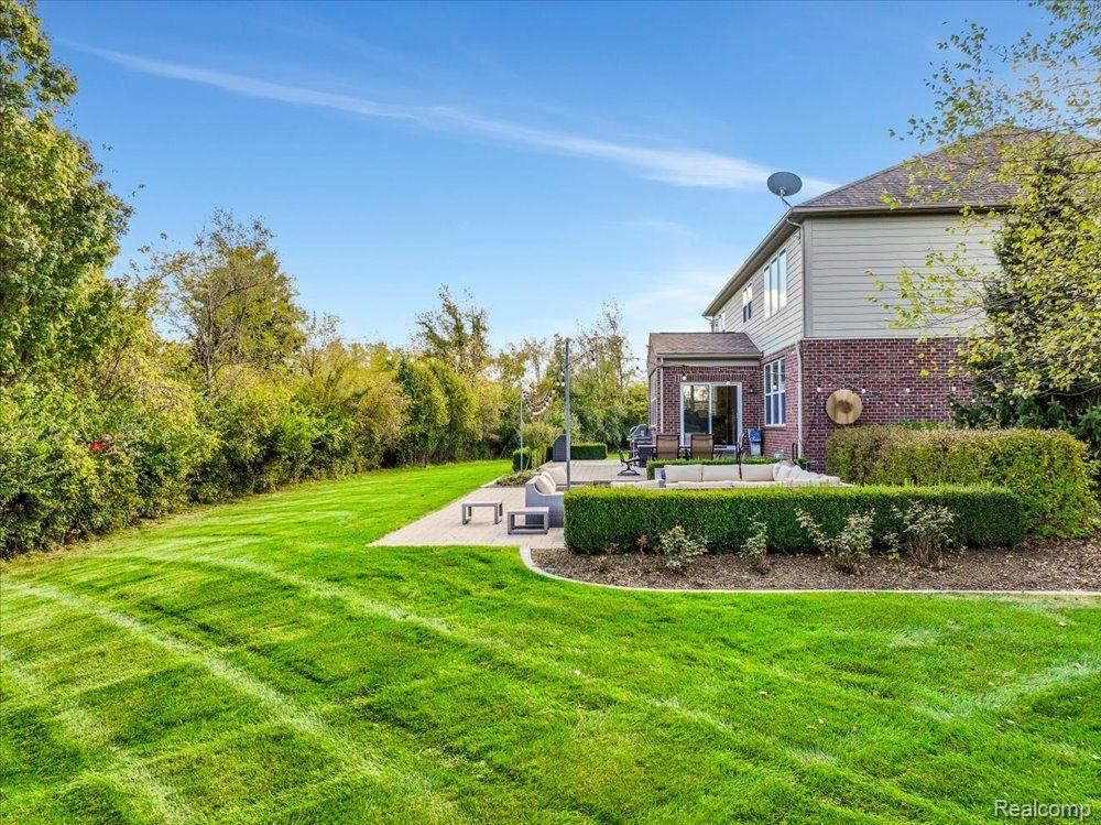 50565 Mayfield East Court, Canton, MI 48187 — Photo 64