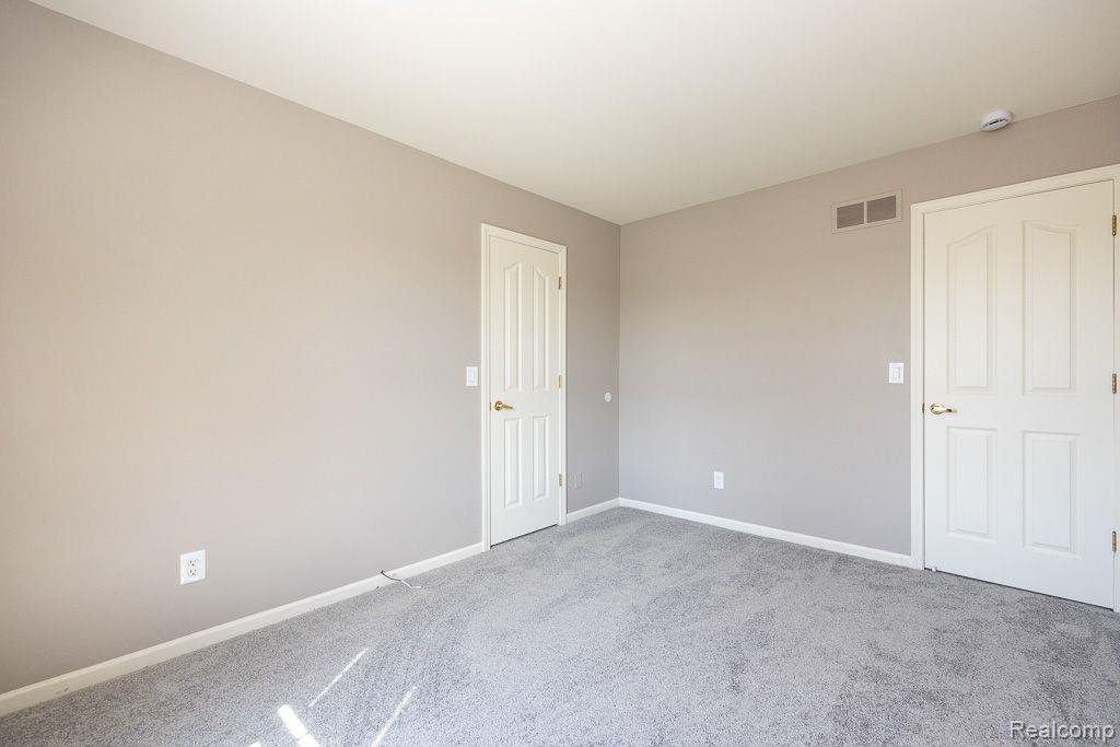 46523 INVERNESS Road, Canton, MI 48188 — Photo 57