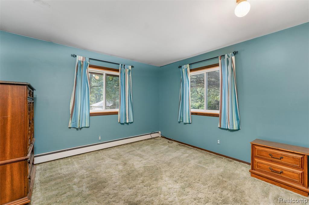 711 S Newman Road, Lake Orion, MI 48362 — Photo 14