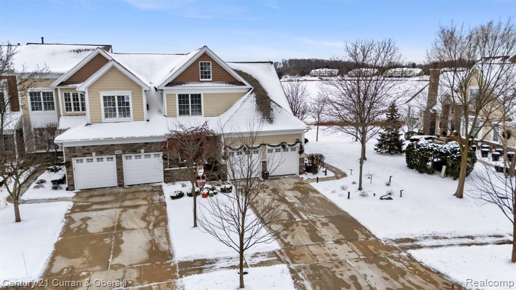 26024 Island Lake Drive, Novi, MI — Photo 2
