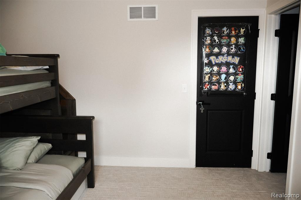 47221 Hidden Meadows Drive, Macomb, MI 48044 — Photo 44