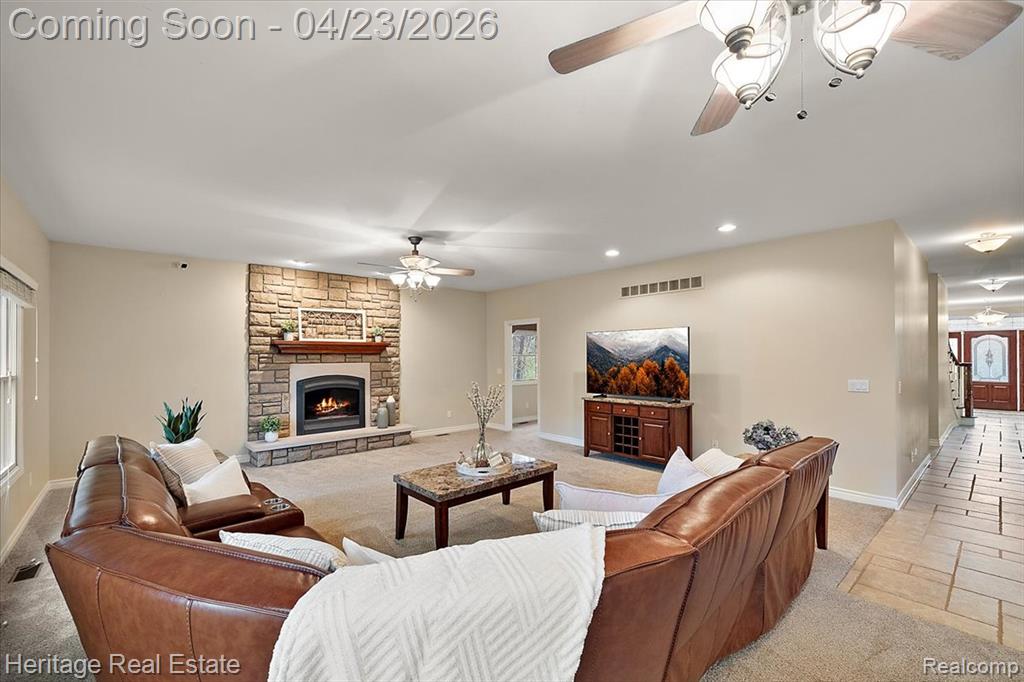 1562 Eagle Trail, Oxford, MI 48371 — Photo 13